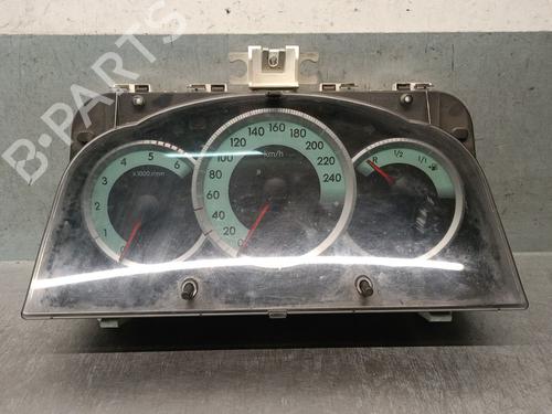 Kombiinstrument TOYOTA COROLLA Verso (ZER_, ZZE12_, R1_) 2.2 D-4D (AUR10_, AUR10R) (136 hp) 30640975