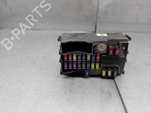 Used Fuse box HYUNDAI IONIQ (AE) 1.6 GDI Plug-in Hybrid (141 hp) 16366046