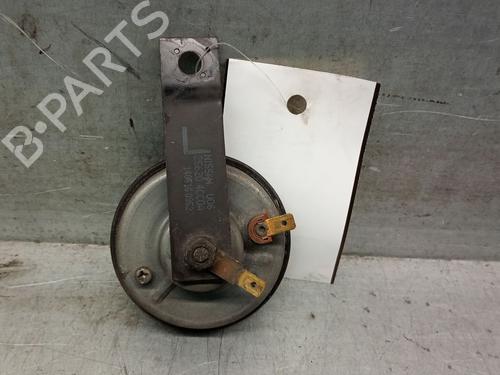 Horn NISSAN X-TRAIL III (T32_, T32R, T32RR) 1.6 dCi (T32) (130 hp) 32283058