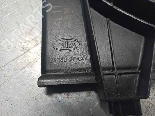 Radiator fan KIA CERATO I Saloon (LD) 2.0 CRDi | BP7098299M35 