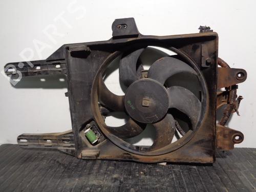 Used Radiator fan FIAT PUNTO (176_) [1993-1999]  10523476