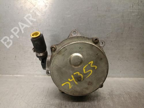 Used Vacuum pump AUDI A6 C5 (4B2, 4B4) 2.5 TDI (155 hp) 31292704