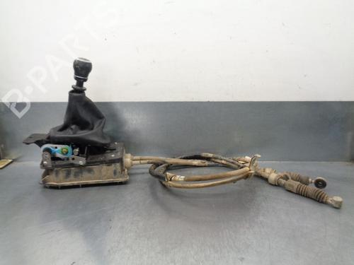 Used Gear lever SUBARU FORESTER (SH_) 2.0 D AWD (SHH, SHD, SHN) (147 hp) 13366834