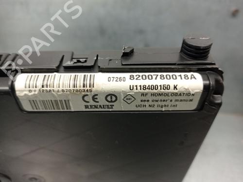 Fuse box RENAULT GRAND SCÉNIC II (JM0/1_) 1.9 dCi (JM14) | BP23330959E1 