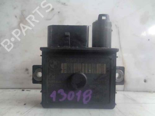 Used Electronic module BMW 5 (E60) 520 d (177 hp) 9089083