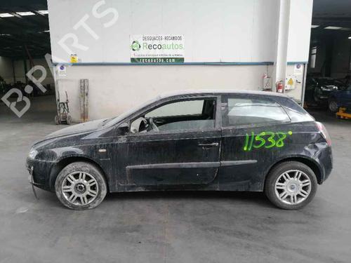 Used Parts FIAT STILO (192_) 1.8 16V (192AXC1A, 192BXC1A) 779283