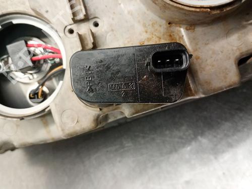 Right headlight KIA CARNIVAL II (GQ) 2.9 CRDi | BP30838753C29 