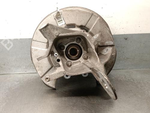 Used Left rear steering knuckle Left rear steering knuckle BMW 5 Gran Turismo (F07) 530 d xDrive (245 hp) 33557610 33557610