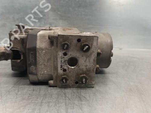 Used ABS pump FORD MONDEO II (BAP) [1996-2000]  7220798