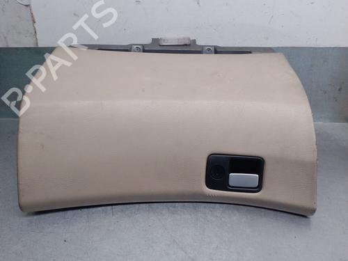 Used Glove box VOLVO S80 I (184) T6 (272 hp) 31653442