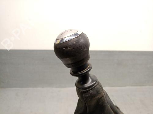 Gear lever TOYOTA RAV 4 IV (_A4_) 2.2 D 4WD (ALA49) | BP20708824M90 
