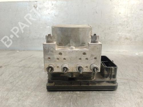 Used ABS pump PEUGEOT 2008 I (CU_) 1.5 BlueHDI 100 (102 hp) 32372612