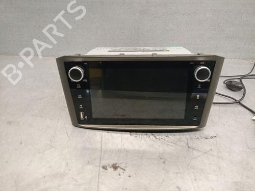 Used Display monitor TOYOTA AVENSIS Estate (_T25_) 2.2 D-4D (ADT251_, ADT251R) (150 hp) 22732189