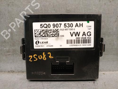 Used Electronic module Electronic module VW GOLF VII (5G1, BQ1, BE1, BE2) 1.6 TDI (110 hp) 33799726 33799726