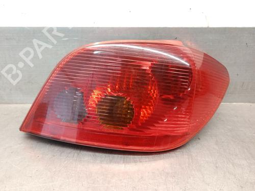 right-taillight-peugeot-307-3ac-2000-2001-2002-2003-2004-2005-2006-2007-2008-2009-2010-2011-2012-31832259 main image