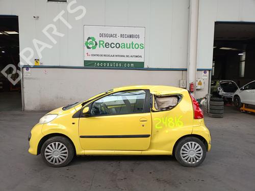Used Parts PEUGEOT 107 (PM_, PN_) 1.0 (68 hp) 4441278