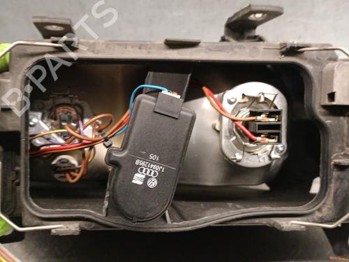 Lyskaster høyre SEAT TOLEDO II (1M2) 1.9 TDI | BP30801321C29