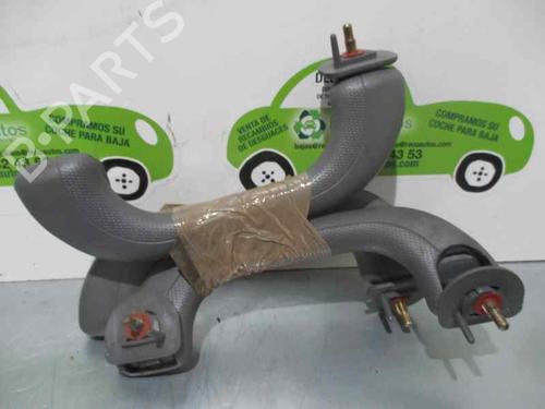 Front right interior door handle KIA SORENTO I (JC) 2.5 CRDi 4WD | BP3216179I14 