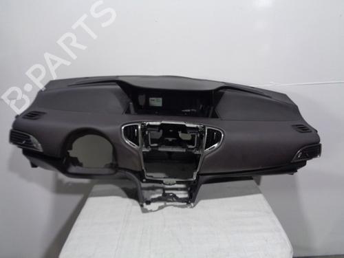 Instrumentbræt LANCIA YPSILON (312_) 1.2 (312.PXA1A, 312.YXA1A) (69 hp) 10718720