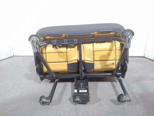 Right front seat RENAULT MASTER III Van (FV) 2.3 dCi 130 FWD (FV0M, FV0Y, FV0J, FV02, FV03) | BP32868198C16  - Image 8