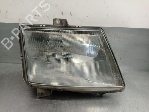 Used Right headlight MERCEDES-BENZ VITO Van (W638) 110 CDI 2.2 (638.094) (102 hp) 31886407