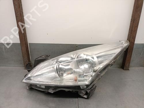 Scheinwerfer links für PEUGEOT 5008 (0U_, 0E_) 1.6 HDi (112 hp) 31801003