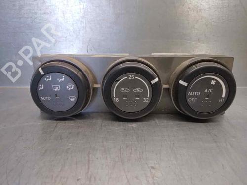 Used Climate control NISSAN X-TRAIL I (T30) 2.2 dCi 4x4 (136 hp) 10554924
