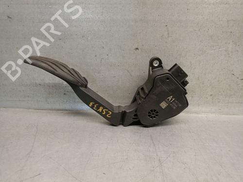 Used Pedal Pedal 36841080 36841080