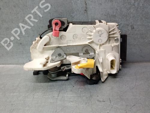 Høyre foran lås CHRYSLER GRAND VOYAGER V (RT) 2.8 CRD | BP30686538C97