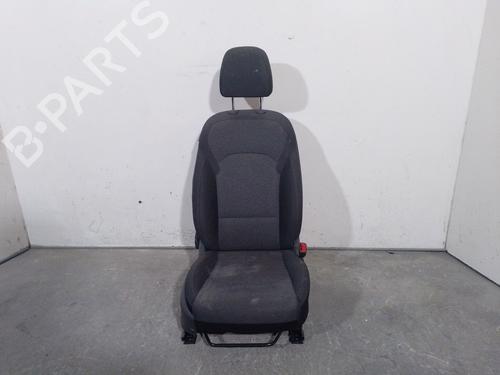 Used Right front seat HYUNDAI i30 Estate (PDE) 1.0 T-GDI hybrid 48V (120 hp) 32868208