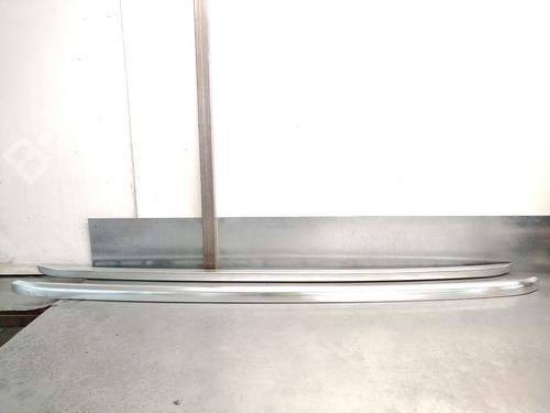 Used Roof bar PEUGEOT 3008 II SUV (MC_, MR_, MJ_, M4_) 1.6 BlueHDi 120 (120 hp) 27512880