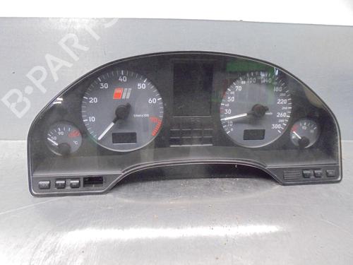 Quadrante AUDI A8 D2 (4D2, 4D8) [1994-2005]  16185799