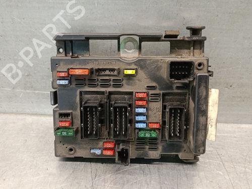 fuse-box-peugeot-807-eb_-2002-38647422 main image