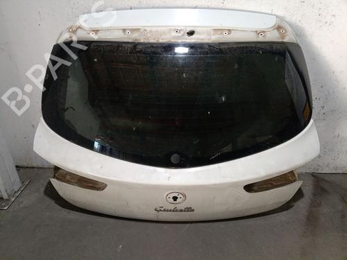 tailgate-alfa-romeo-giulietta-940_-2010-2011-2012-2013-2014-2015-2016-2017-2018-2019-2020-40237692 main image
