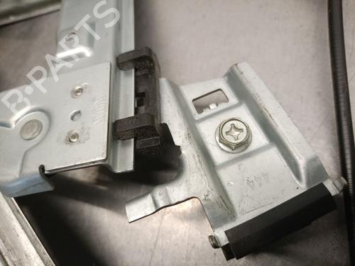 Front right window mechanism AUDI A4 B5 (8D2) 1.9 TDI | BP35752376C23 - Image 4