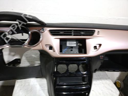 Dashboard CITROËN DS3 (SA_) 1.2 THP 110 | BP28189000C46 