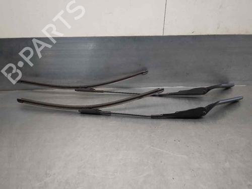Front windshield wiper arm BMW 1 (E87) 118 i | BP18144101C143 