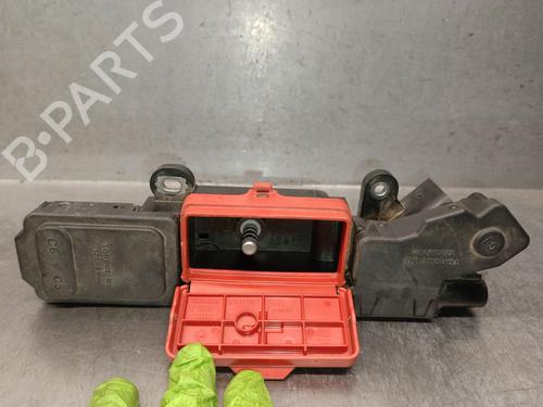 Fuse box LAND ROVER DEFENDER Station Wagon (L663) D250 MHEV 4x4 | BP30319705E1