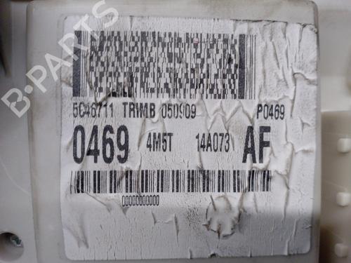 Fuse box FORD FOCUS II (DA_, HCP, DP)  | BP15482041E1 