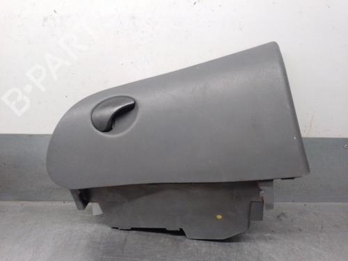 Used Glove box Glove box FIAT BRAVA (182_) 1.4 12 V (182.BA) (80 hp) 33233197 33233197