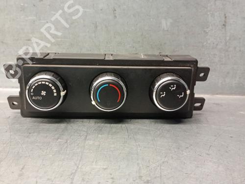 Used Climate control CHRYSLER GRAND VOYAGER V (RT) 2.8 CRD (163 hp) 30686820