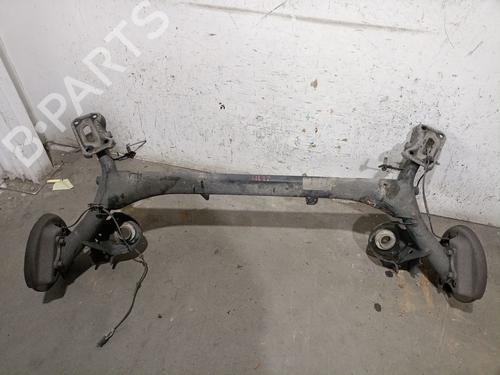 Used Rear axle PEUGEOT 3008 I MPV (0U_) 1.2 (131 hp) 26502582