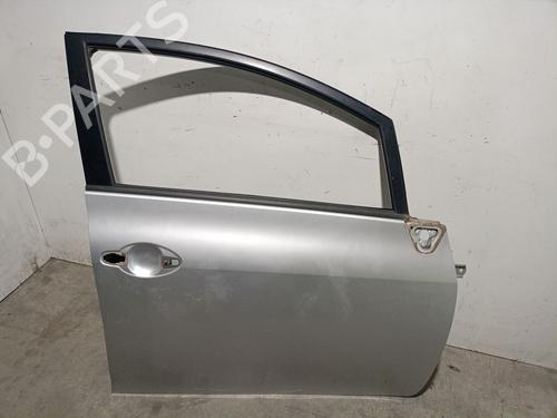 Used Right front door TOYOTA AURIS (_E18_) 1.3 Dual-VVTi (NRE180_, NRE180R) (99 hp) 31775311