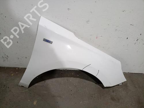 right-front-fenders-hyundai-i30-estate-pde-2017-32529992 main image