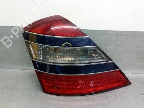 Used Left taillight MERCEDES-BENZ S-CLASS (W221, V221) [2005-2013]  32122260