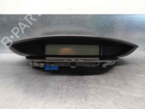 Used Instrument cluster CITROËN C4 I (LC_) 1.4 16V (88 hp) 7844041