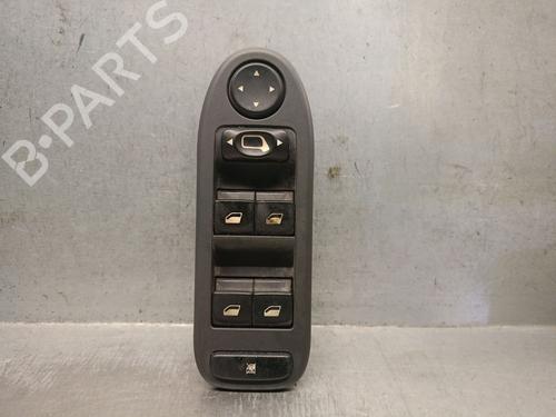 Used Left front window switch CITROËN C5 II (RC_) 2.0 HDi (RCRHRH) (136 hp) 30725343