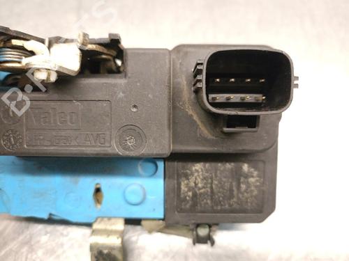 Front left lock VOLVO XC90 I (275) D5 AWD | BP31145838C98