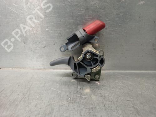 Used Front left interior door handle Front left interior door handle 13741336 13741336