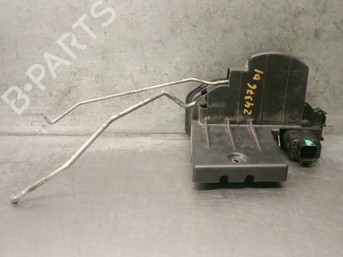 Used Front left lock KIA CERATO I Saloon (LD) 2.0 CRDi (112 hp) 31320941